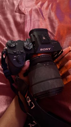 Sony a7 III Mirrorless Digital Camera with 28-70mm Lens