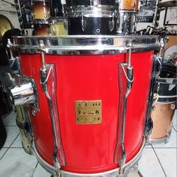 Yamaha Rock Tour Custom 14 Floor Drum Tom !! $150 Or Best Offer !!