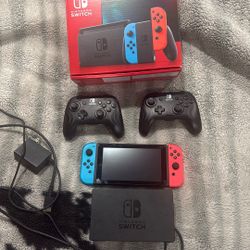 Nintendo Switch 