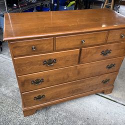 7 Drawer dresser