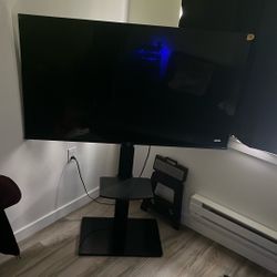 Hisense Tv And Stand 