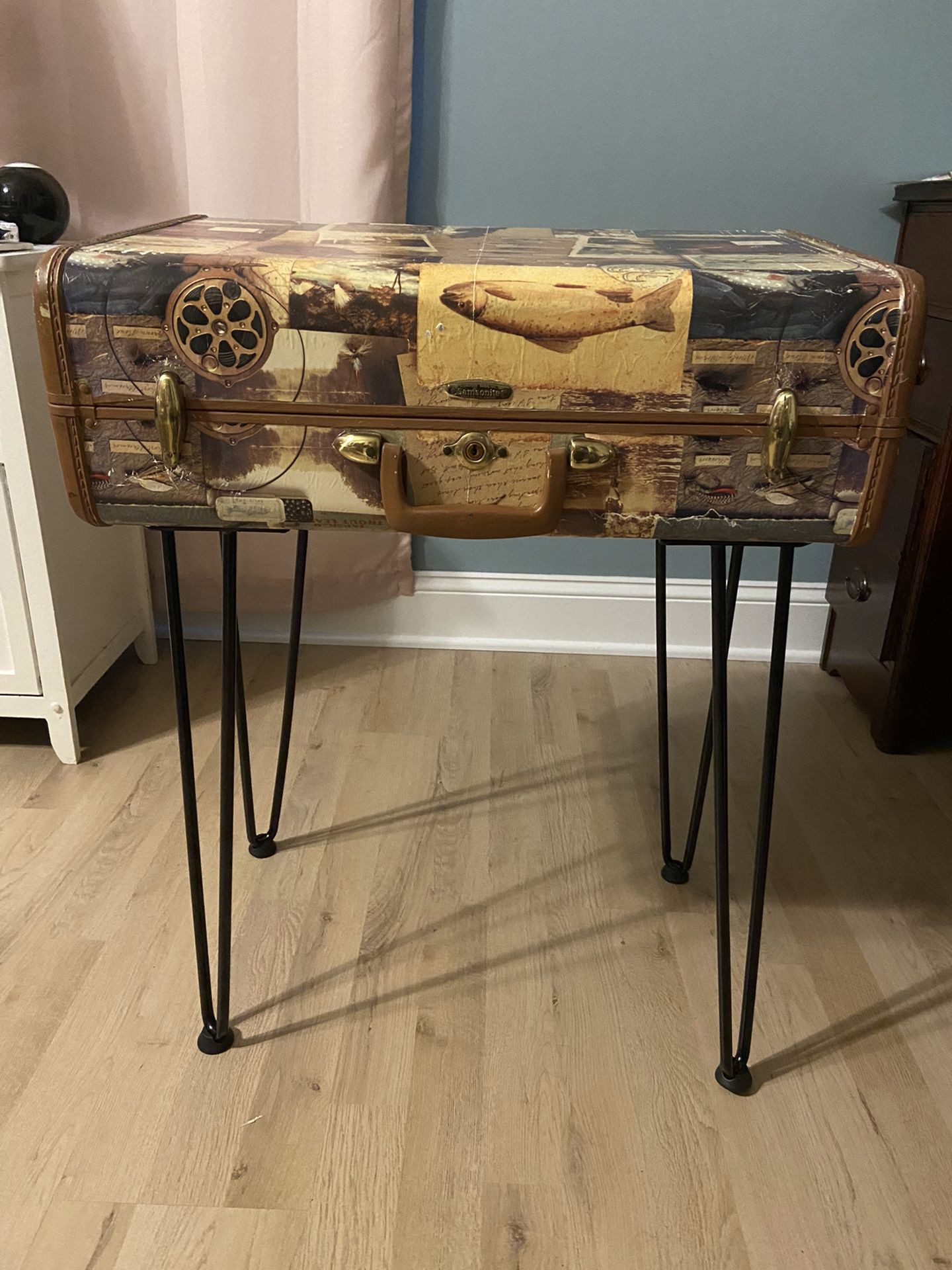 Vintage Fish Suitcase Table