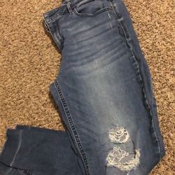 Woman’s Old Navy Jeans 