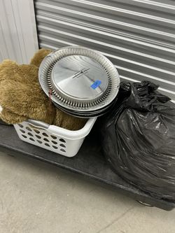 Set Of Oldsmobile Hubcaps 