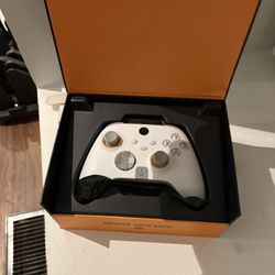 New Scuff instinct Pro Xbox X Paid $250 