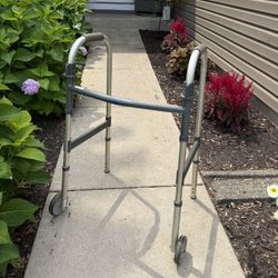 Wheeled Foldable Walker