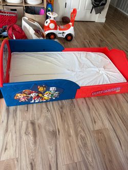 Paw patrol toddler bed with mattress