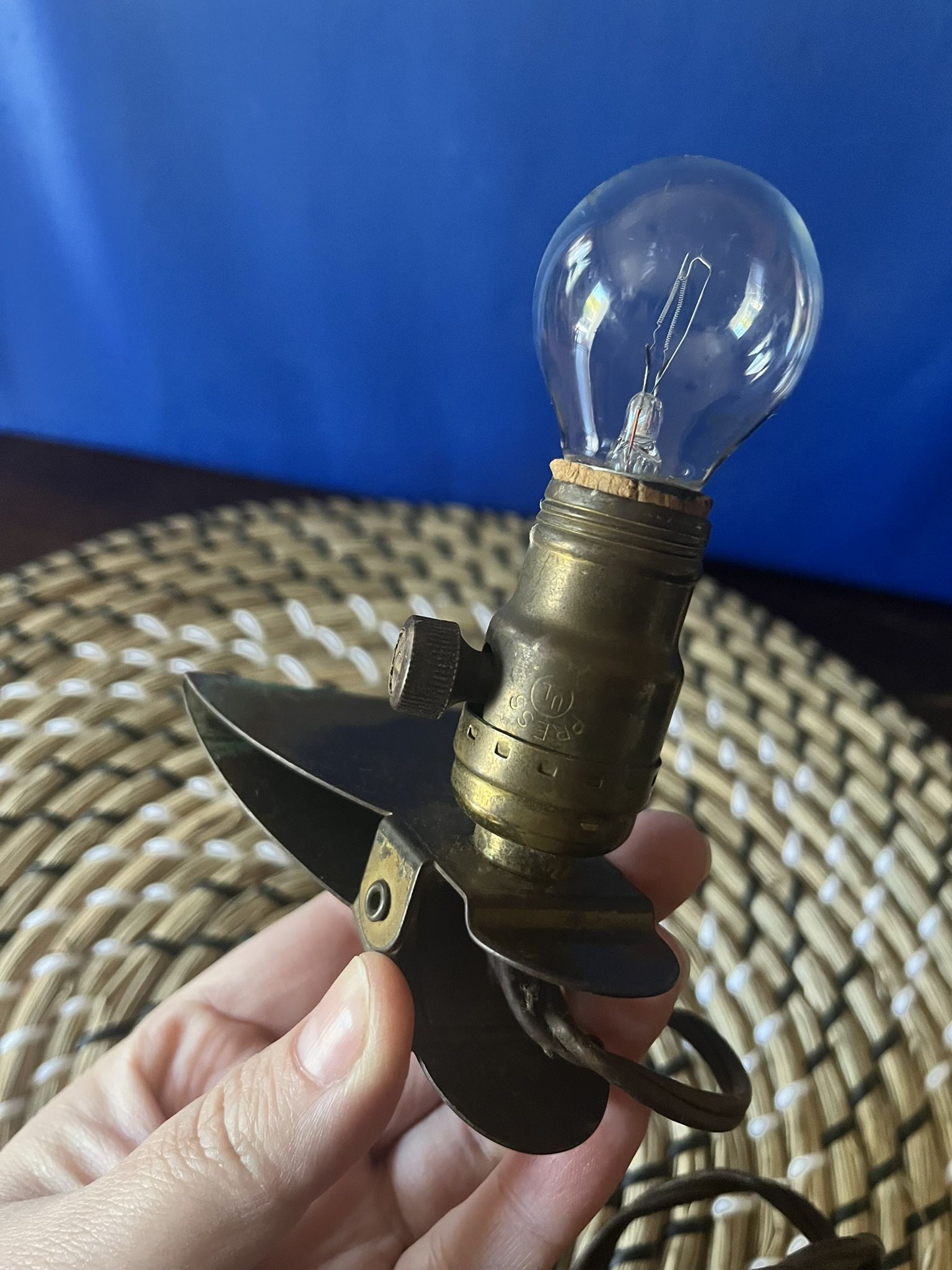 Circle F Mini Clip On Reading Light Lamp MCM Retro Vtg 1950s Working Industrial It works