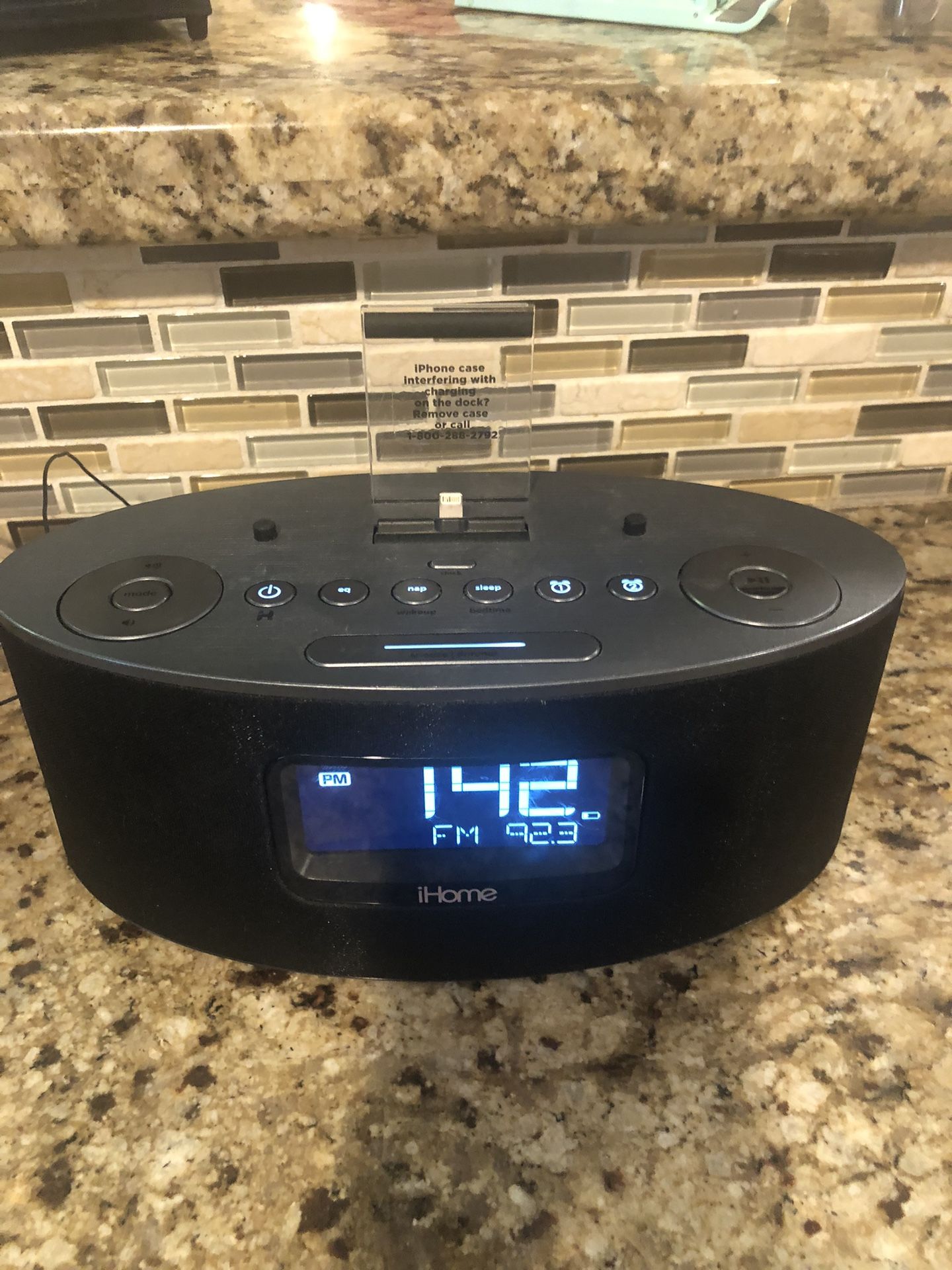 iHome IDL46