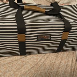 ✂️ Cricut Expression 2 Cutting Machine + Carrying Case