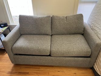 Couch (bed)