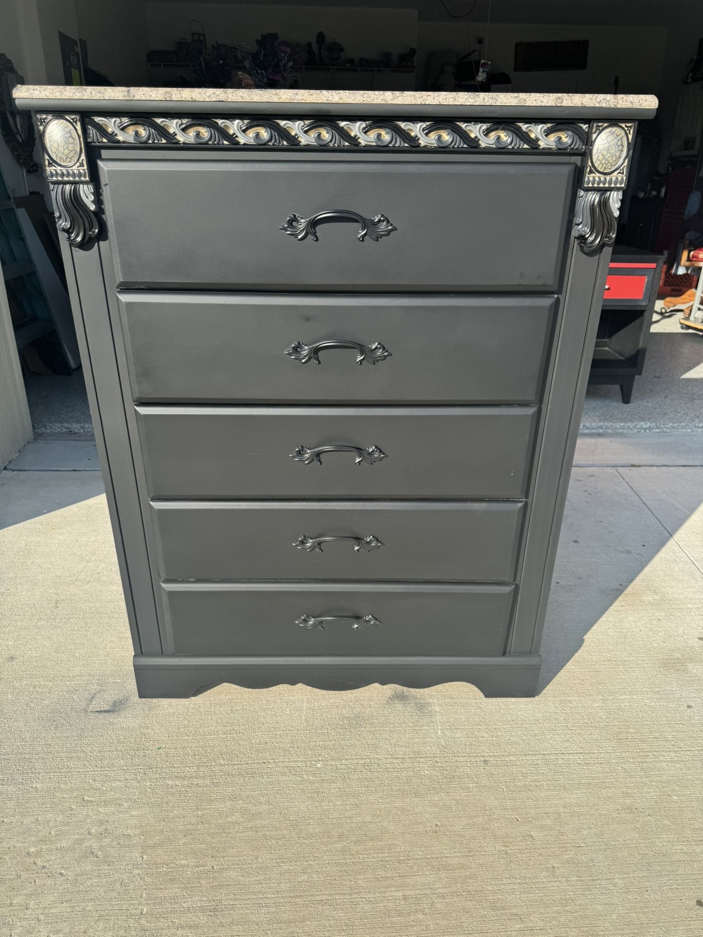 New ! Gothic Masculine Solid Wood Dresser H50x39xw W17