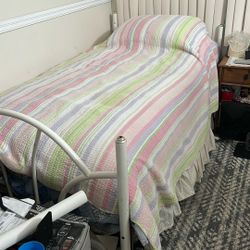 Daybed With Trundle