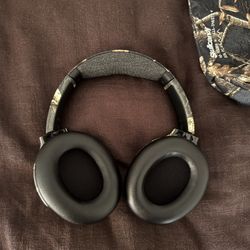 Used/Like-New Crusher ANC 2, Skullcandy X Realtree 