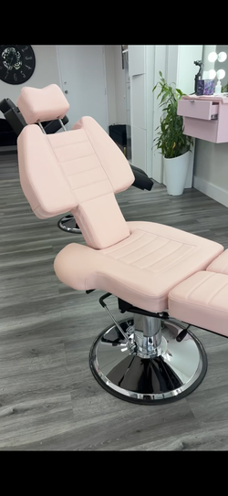 Lash and Brow Chairs
