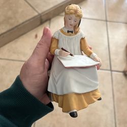 Amy from little women designed by Tasha Tudor