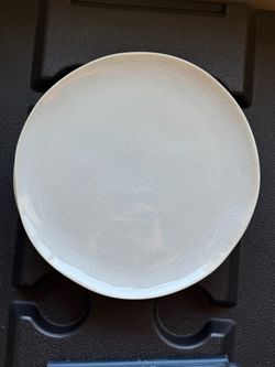 Dinnerware: Hearth & Hand with Magnolia