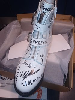Brand New Steve Madden Boots