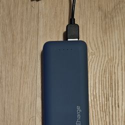 myCharge RetractaCharger 10000mAh Portable Charger Power Bank