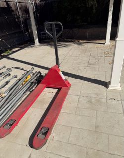 Red Manual Pallet Jack