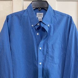 L.L.Bean Men’s long sleeve button down shirt size L REG 100% Cotton