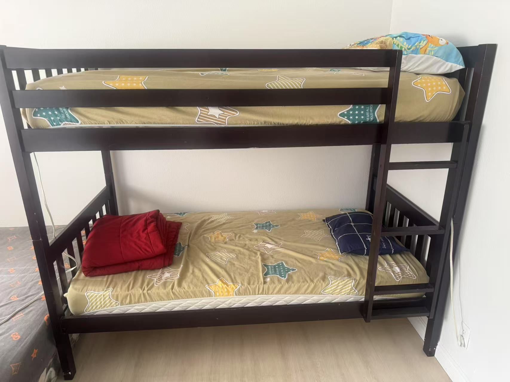 Twin Bunk Bed with Two Mattresses