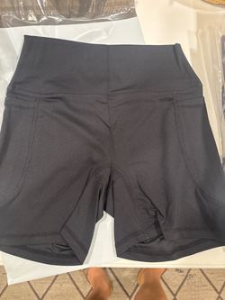 Workout shorts soft with pockets black large