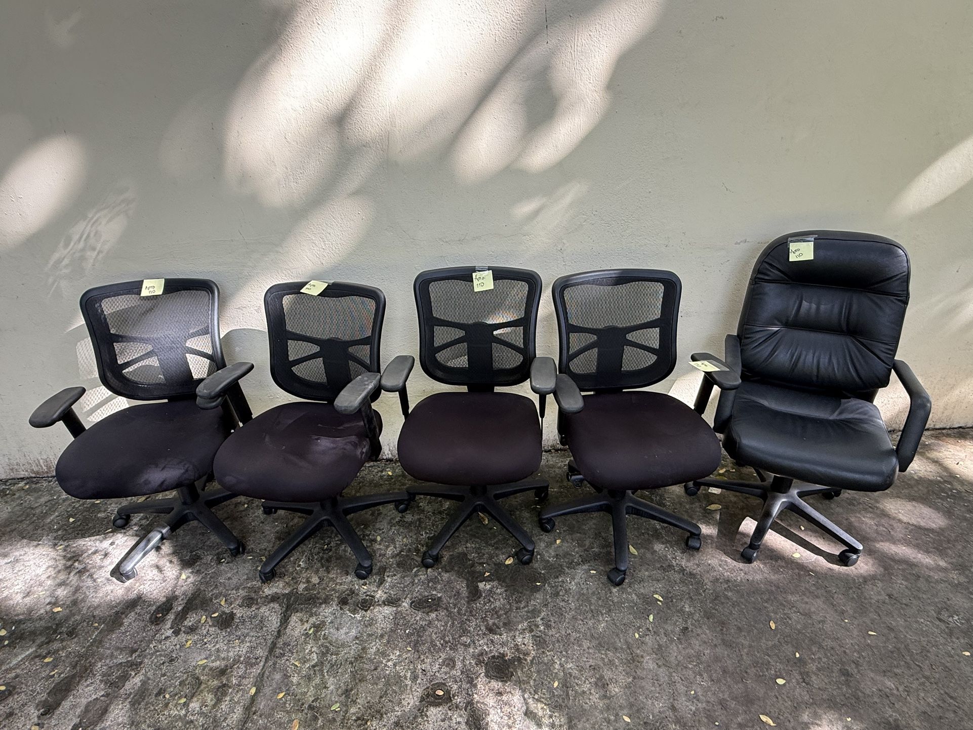 Office Chairs and HP laser printer