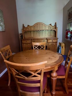 Solid Pine Dining Room set