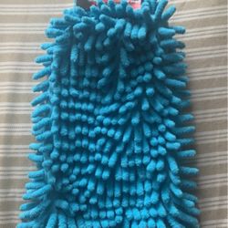 Microfiber Mitten $1