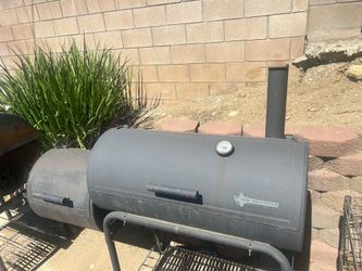 New Braunfels BBQ pit