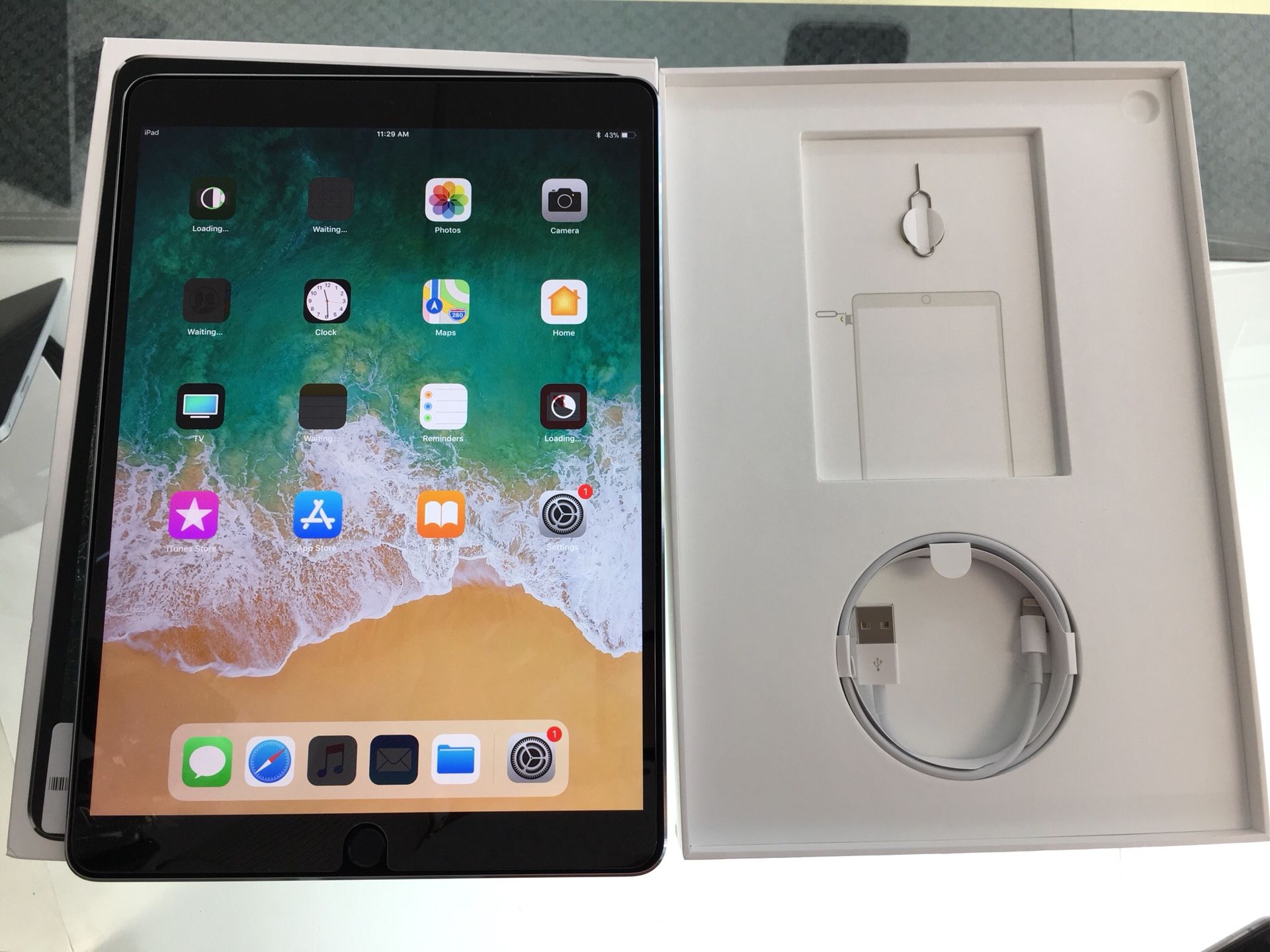 Discounted Apple iPad Pro 10.5in 64GB Unlock