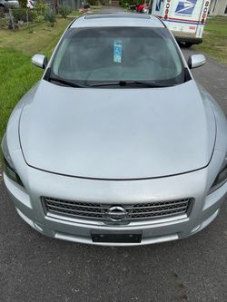 2010 Nissan Maxima