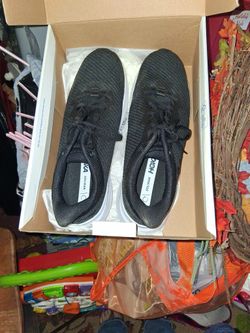 Men's Size 12 Hooka Shoes