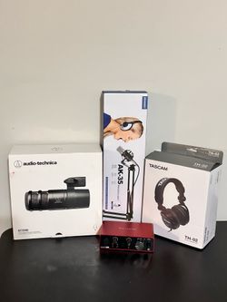 Audio Technica AT2040 Microphone with FocusRite, Stand & Professional Studio Headphones