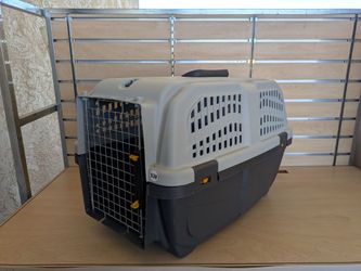 Hard Shell Pet Travel Carrier Crate