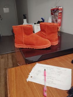 UGG boots new 40