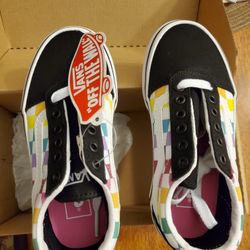 Size 11 New Vans Never Worn (Children)