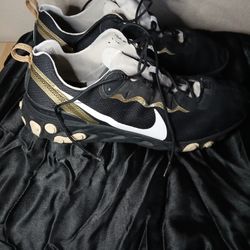 Men's Nike React  Size 14