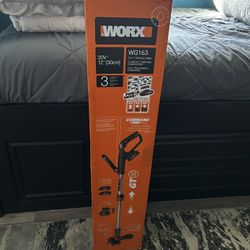 Worx String Trimmer Cordless GT3.0 20V PowerShare 12" Edger & Weed Trimmer