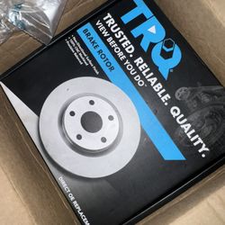 Front and Rear Brake Pad and Rotor Kit For 2018-2019 Ford EcoSport 1.0L 3 Cyl Engine CP828MG