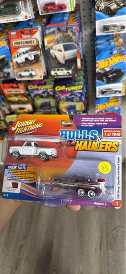 65 Chevy hauler set with boat johnny lightning