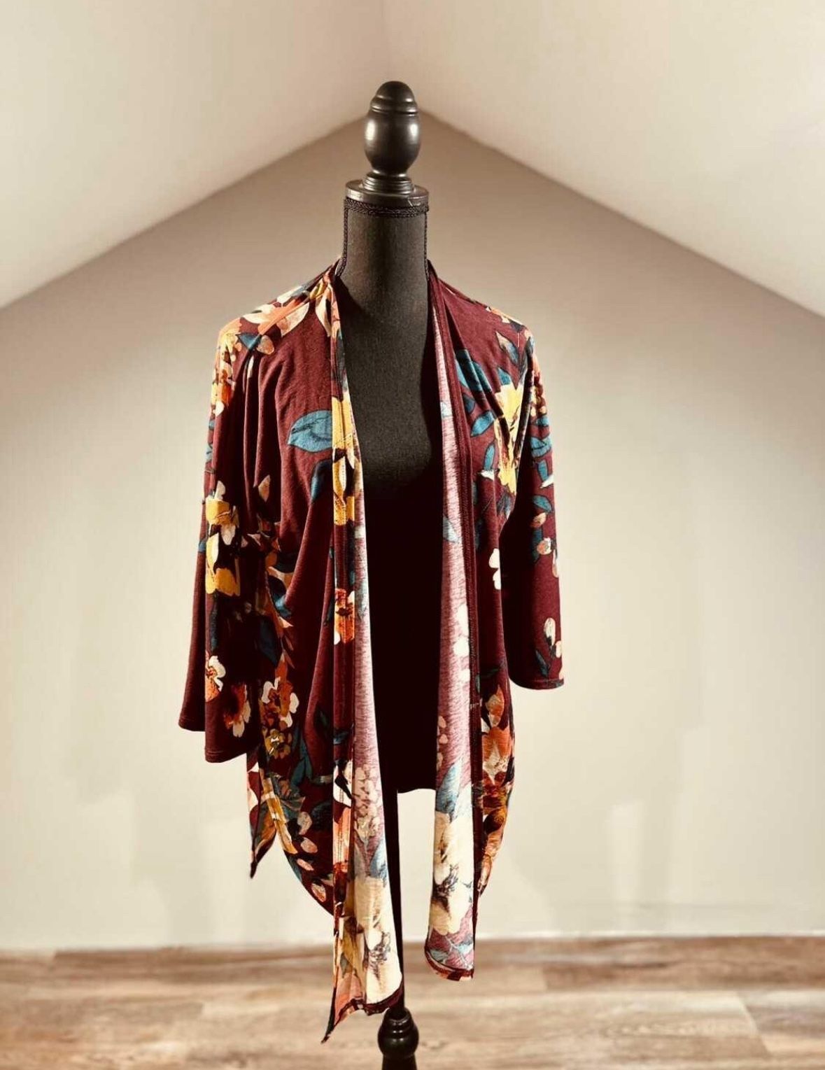 New Small Maroon Floral Cardigan