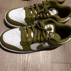 Olive green Dunks sz 8.5 men