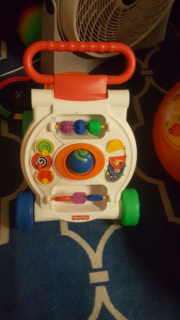 Baby toy walker