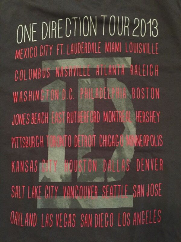 One Direction Concert T-Shirt directly from Tinley Park, new