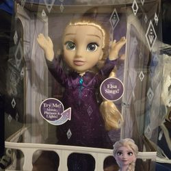 Frozen dolls