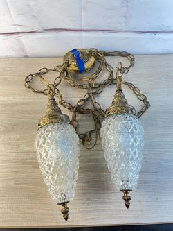 Gold & Clear Glass MCM French Provincial Hollywood Regency Pendant Lights
