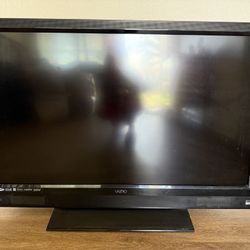 VIZIO 42” LCD 1080p 120Hz TV