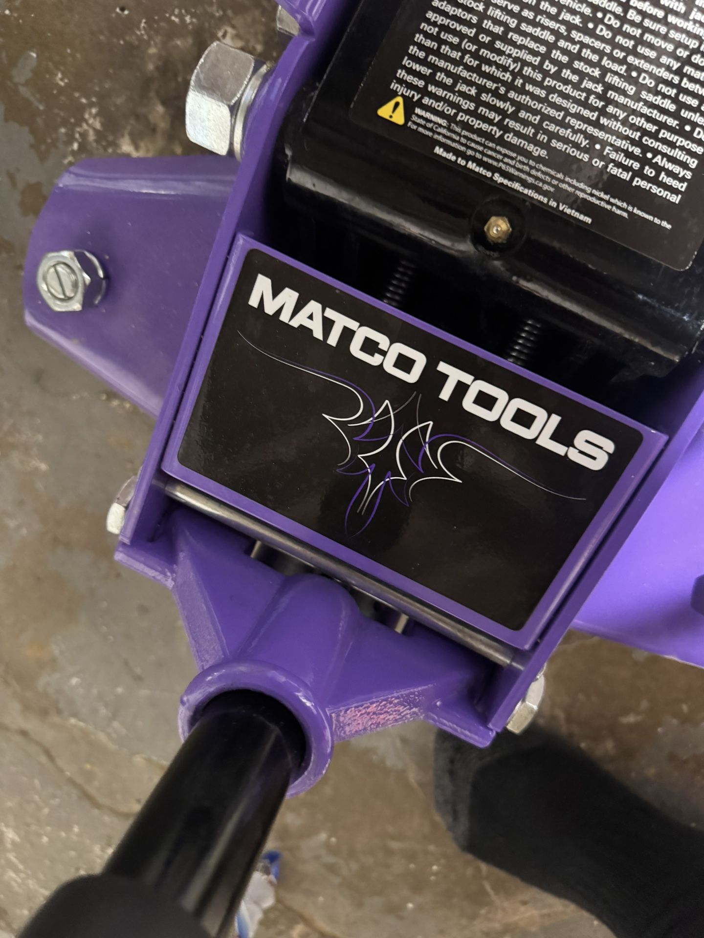 3-TON QUICK LIFT LOW PROFILE FLOOR JACK - RAT FINK